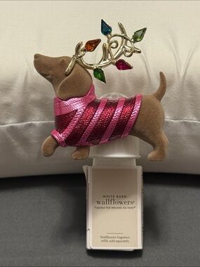 Bath & Body Works Holiday Brown Dachshund Wallflower with Pink & Jewel Accents